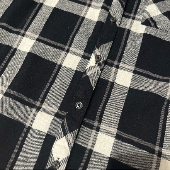 Woolrich Flannel Buffalo Plaid Long Sleeve Button Up Shirt XXL Casual - Picture 2 of 8